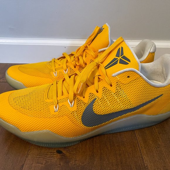 Nike Kobe XI 11 TB University Gold Athletic Shoes 856485-771 - Men's 18 - Picture 4 of 11